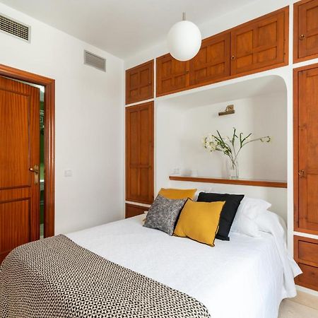 Vr Excelente Ubicacion Luminoso Apt Para Parejas Sevilla Eksteriør bilde